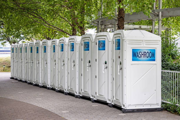 Porta potty rental for outdoor events in Roland, IA
